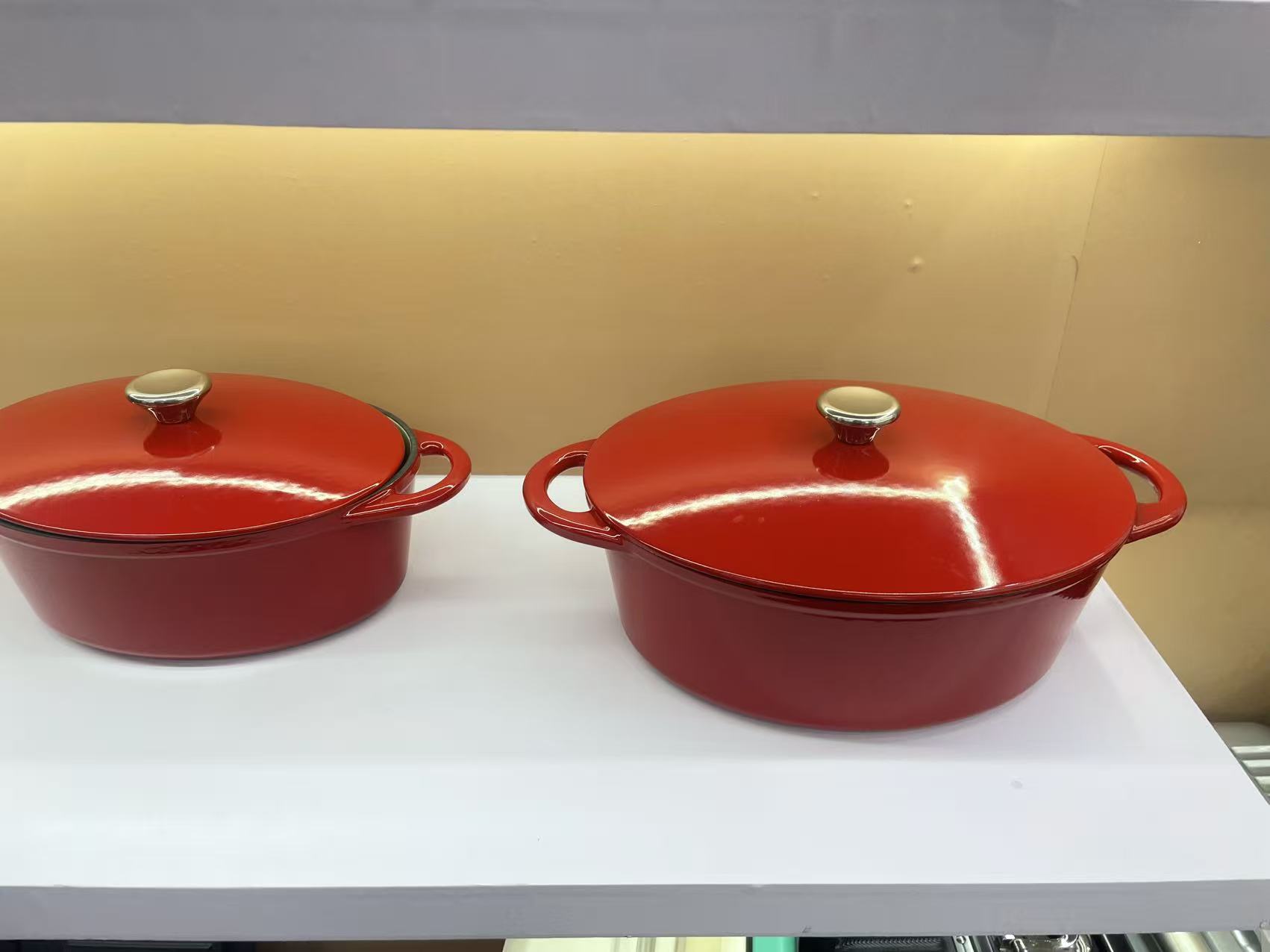 cast iron enamel oval shape casserole